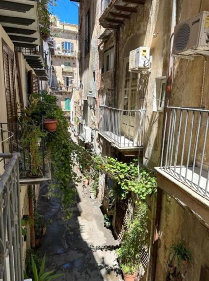 Triscele House - Corrieri Palermo Exterior foto